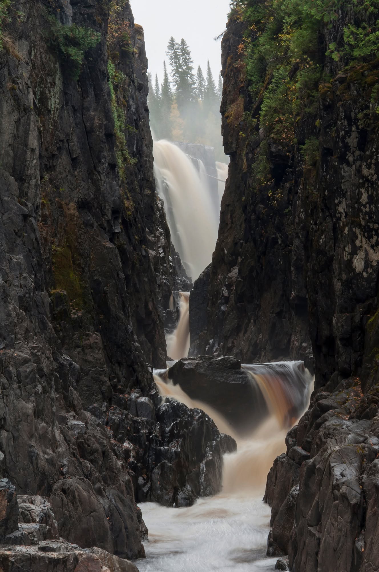 new post falls